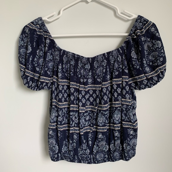 American Eagle Blouse - Picture 2 of 3